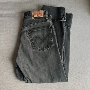 100% Cotton Vintage Levi's 505 – Straight Leg – W33, L32
